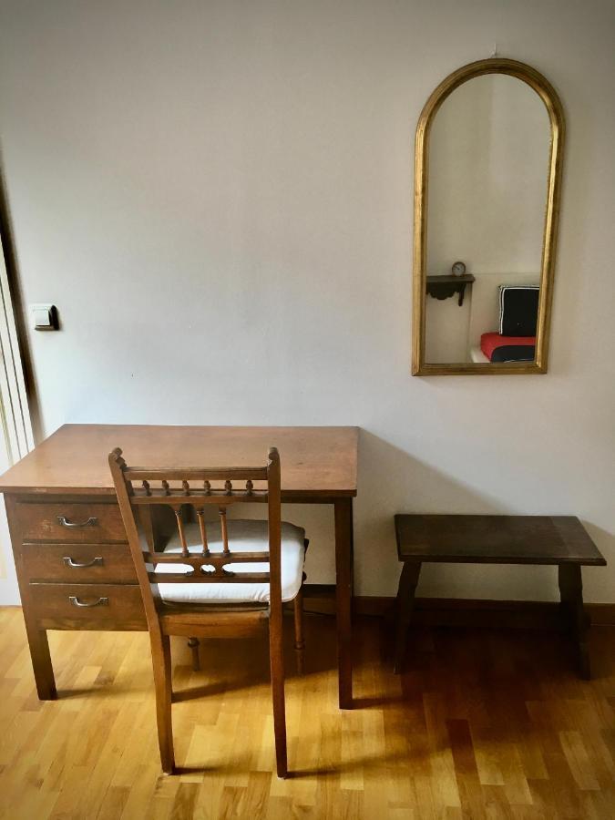 2-Zimmer-Apartment "Monbijou" Am Hackeschen Markt Berlin Dış mekan fotoğraf
